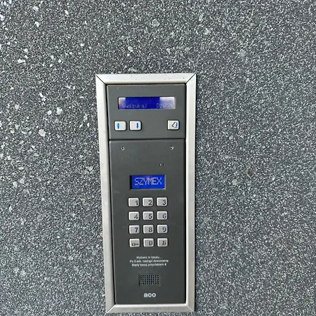 Komfortowy Z Jedna Sypialnia 60m Kw Lokalizacja Baranowo アパート *