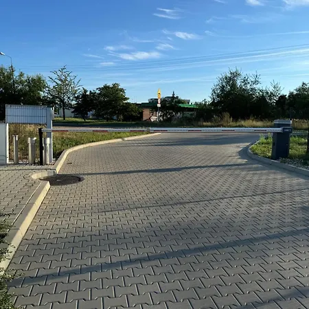 דירה Komfortowy Z Jedna Sypialnia 60m Kw Lokalizacja Baranowo *