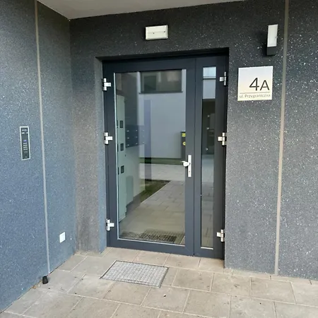 Komfortowy Z Jedna Sypialnia 60m Kw Lokalizacja Baranowo דירה פוזנן