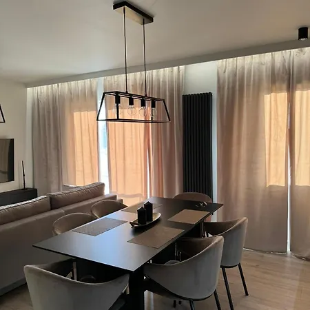 Komfortowy Z Jedna Sypialnia 60m Kw Lokalizacja Baranowo Poznan