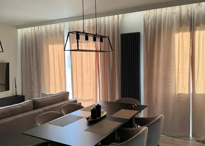 Komfortowy Z Jedna Sypialnia 60m Kw Lokalizacja Baranowo פוזנן